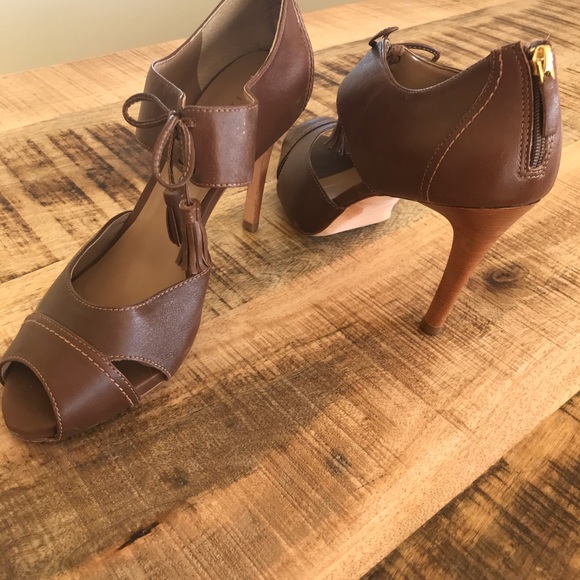 Talbot’s Skinny Pump - Picture 3 of 5